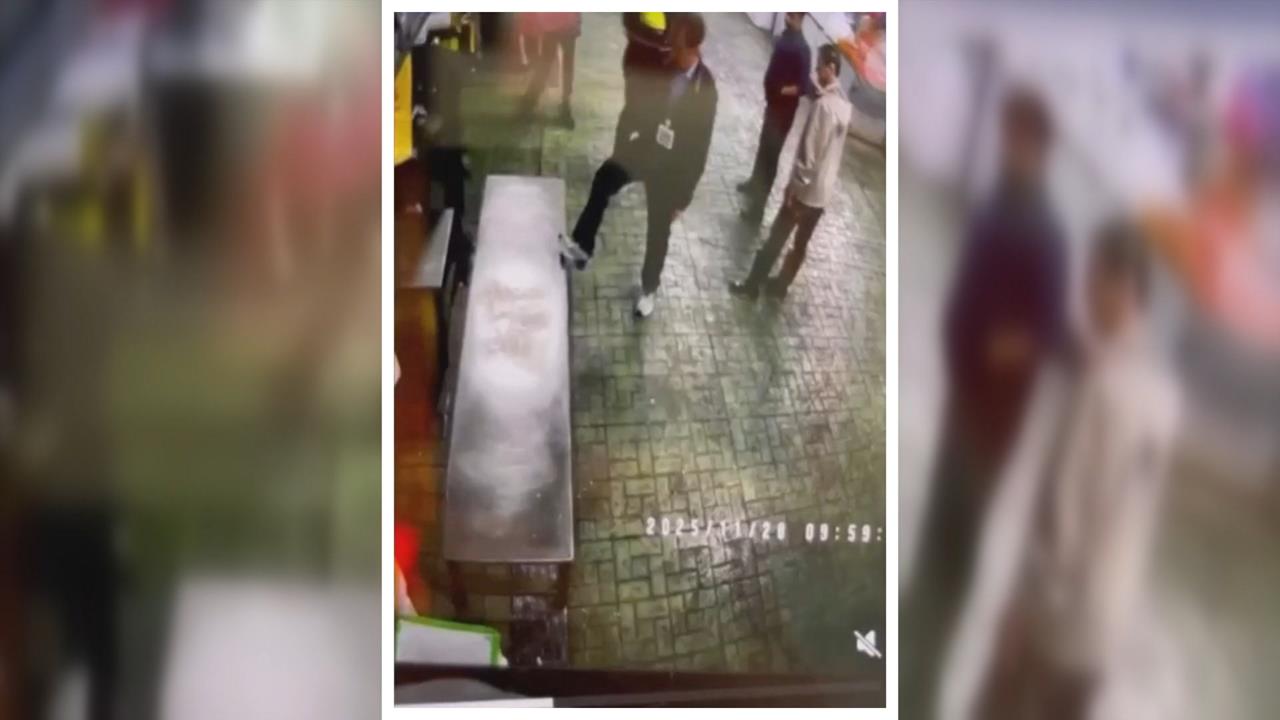 台北市場處官員稽查環南市場「踹桌」 耍官威?!攤商痛批:羞辱人