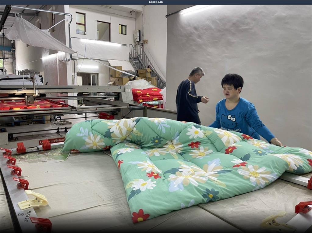 偏鄉關懷！為愛騎行寒冬送暖　九天哈雷車隊 騎士翻山越嶺送愛心