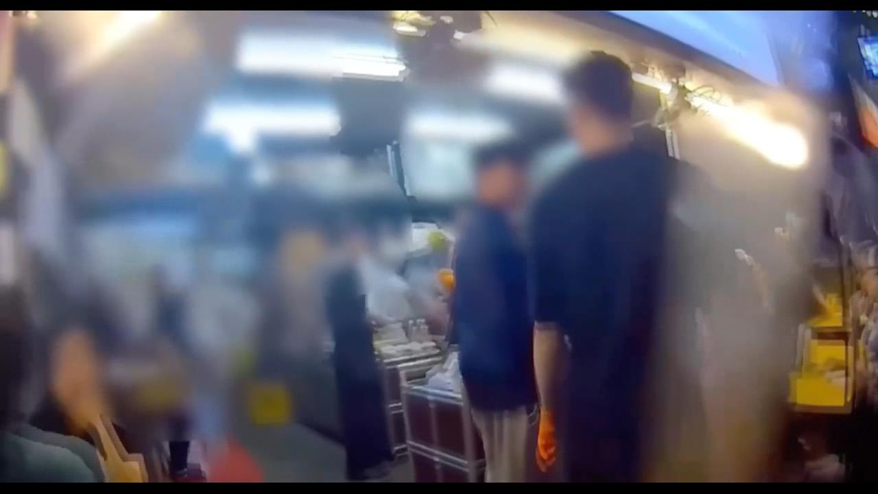 「郭家炒牛肉」排隊爆衝突　不滿未禮讓機車大打出手