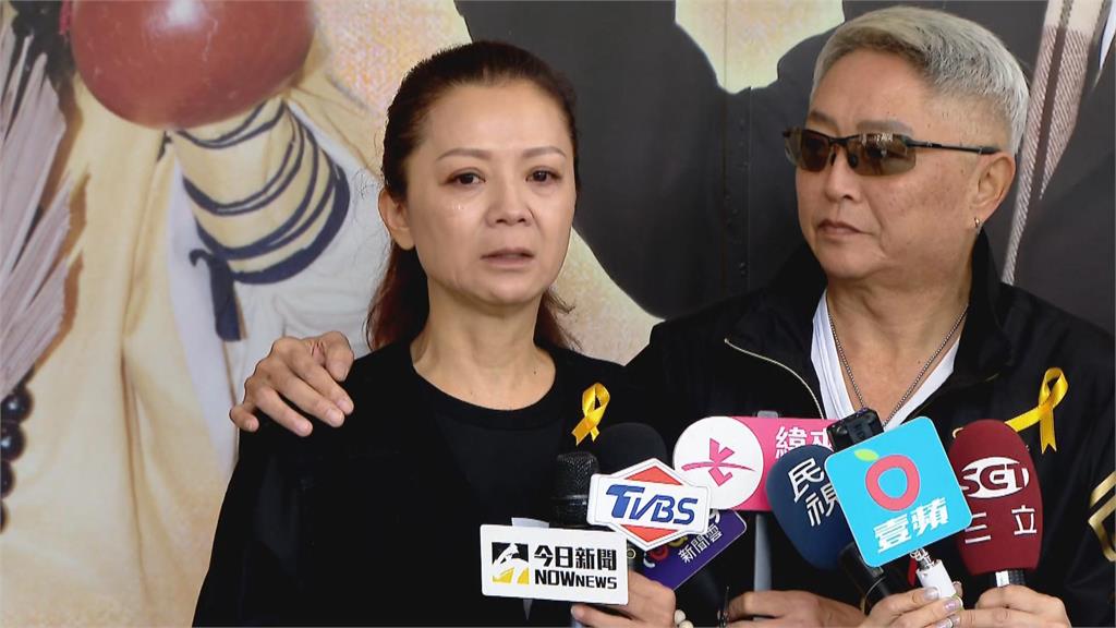 快新聞／高欣欣「日本返台」接噩耗！　見石英遺照淚崩：怎麼沒等我？