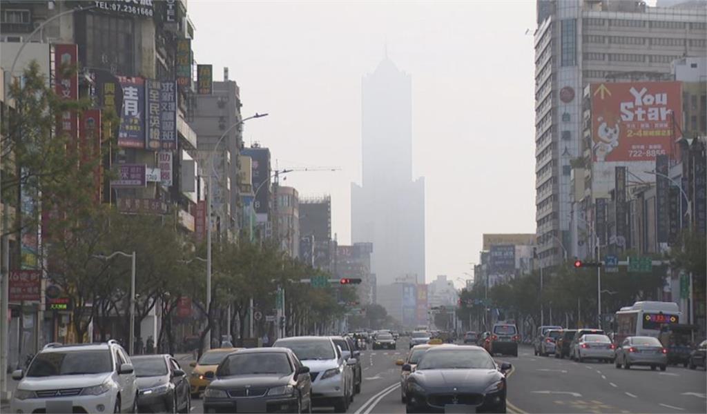 快新聞／明起中國霾害影響！　環境部：西半部空品亮橘燈、離島紅色警示