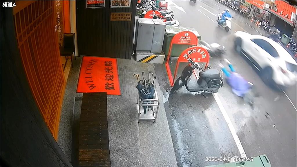 逆向「保齡球」式撞擊機車　肇事駕駛：打方向盤手滑