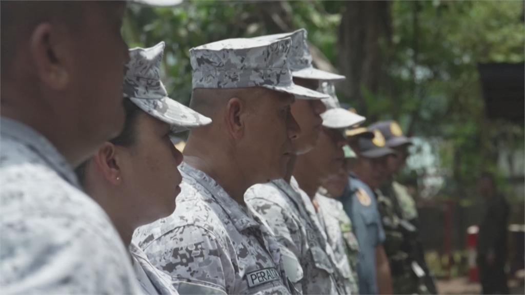 防禦中國南海擴張最前線！　菲國參謀長赴巴拉望島視察基地