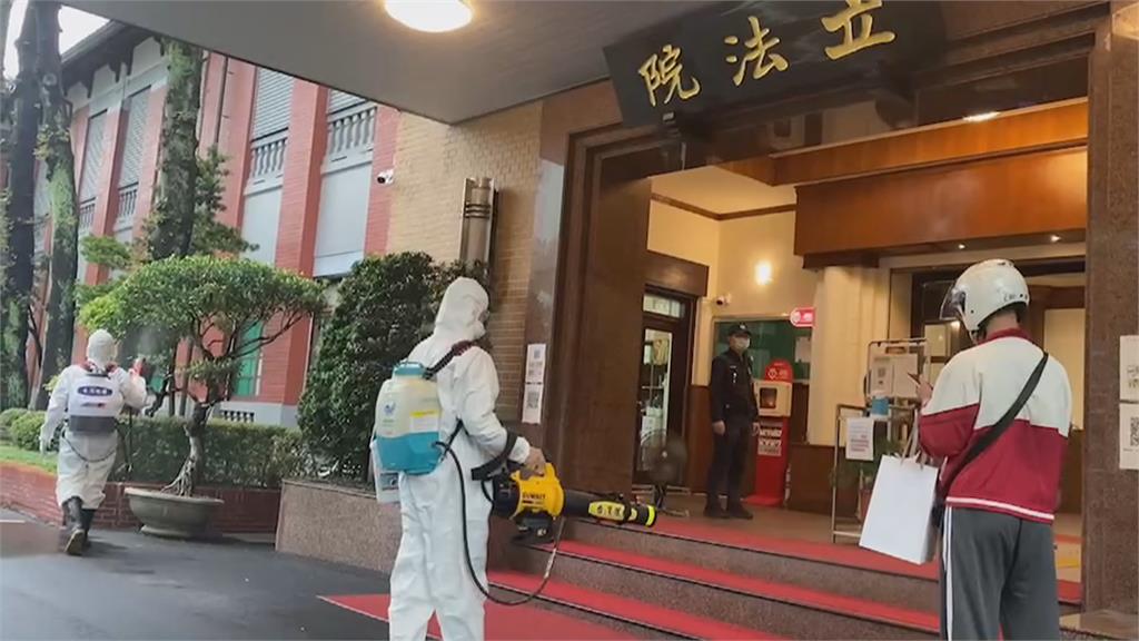 疫情燒立院！蔣萬安確診成第5位染疫立委