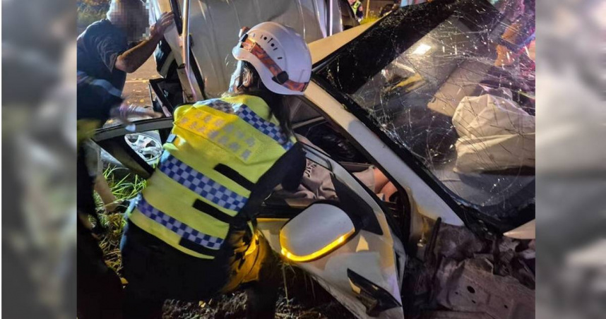 最小僅7歲!花蓮女「無照又酒駕」載5未成年自撞路樹 男童命危搶救中