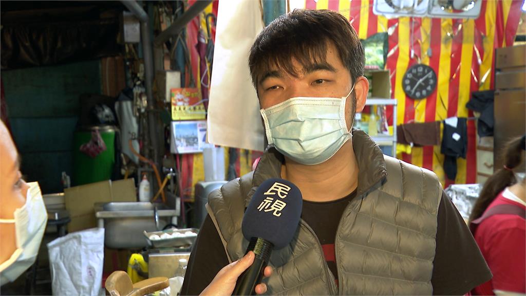 逛夜市擬強制戴口罩 攤商.民眾皆贊成