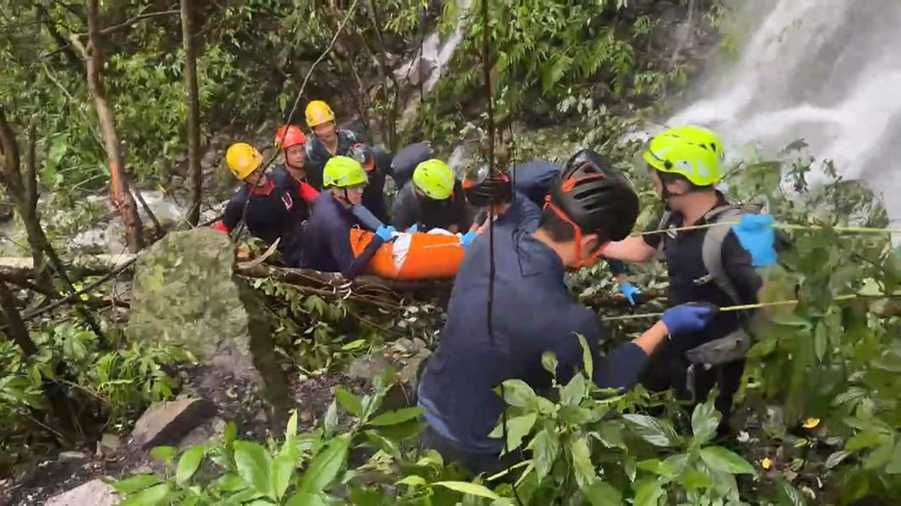 魂斷蝴蝶谷！登山團遇落石釀4死　嚮導折返提醒團員　此時落石砸下罹難