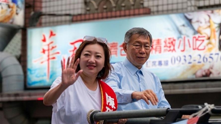 柯文哲深夜到醫院查病情　網紅胡采蘋批：不要以為醫院就是你家