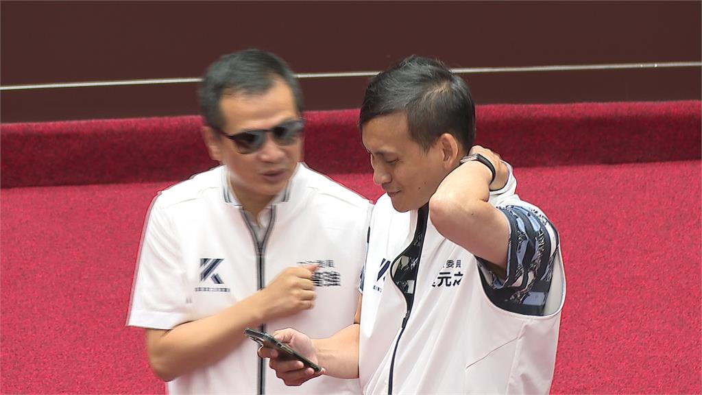 823倒數罷團衝刺　各地志工支援前線　民進黨推地毯式陸戰