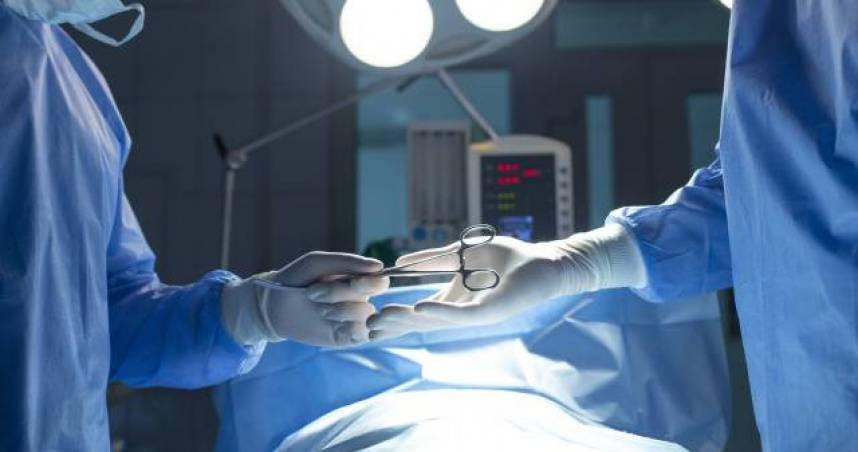 山東10歲男童腹痛就醫 6器官無故遭切除!母崩潰:兒無法正常進食