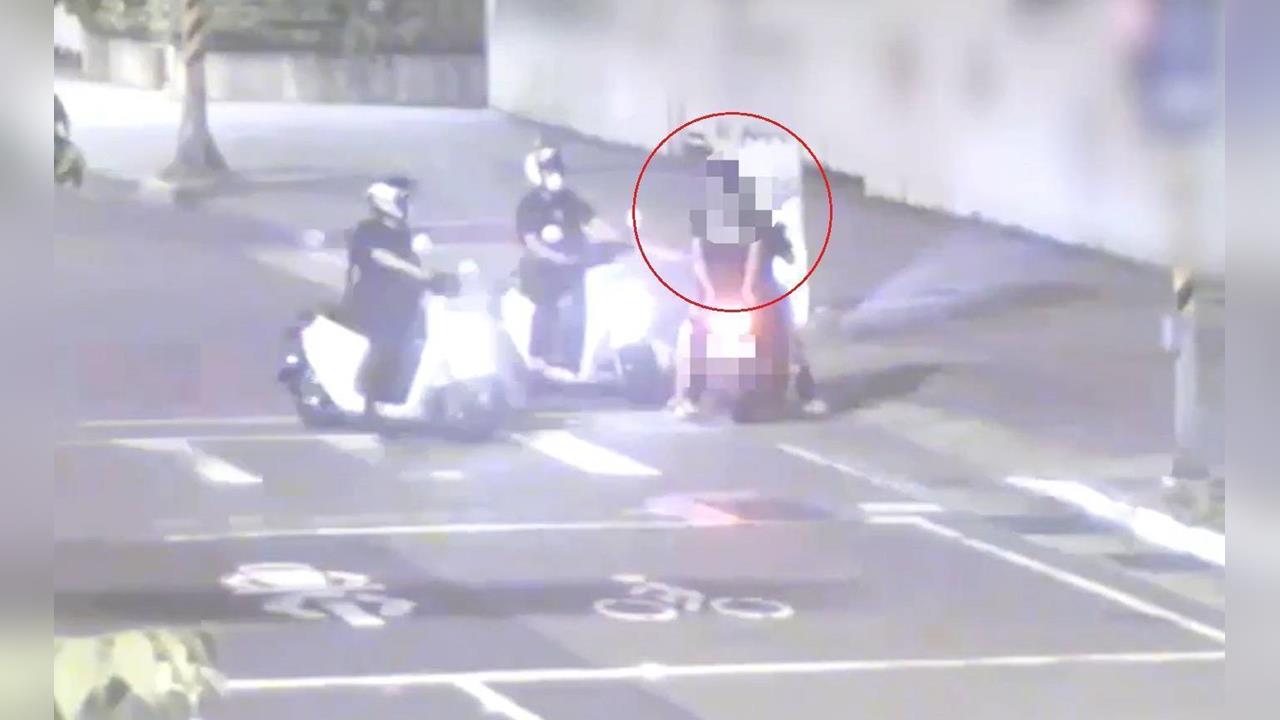 後座乘客未戴安全帽 騎士卻「異常緊張」藏毒遭逮