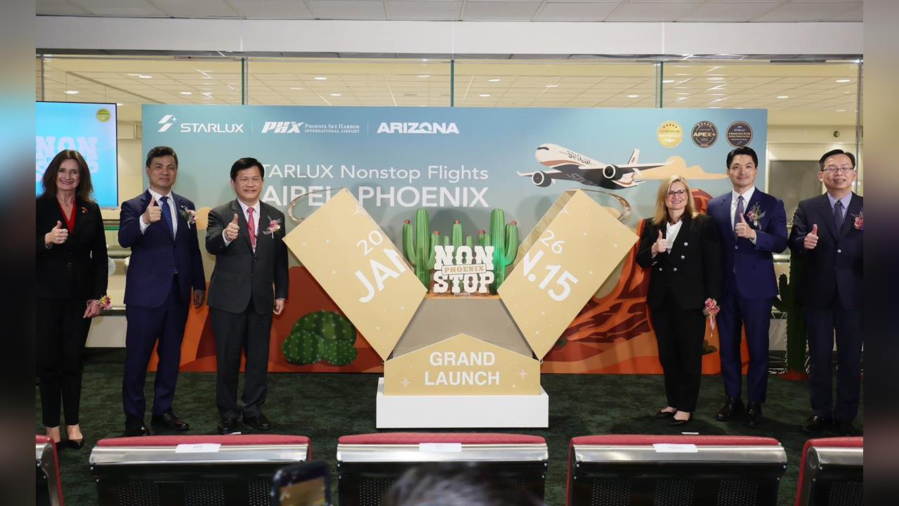 快新聞／星宇台北鳳凰城首航啟航　林佳龍：台美攜手打造「聯合艦隊」