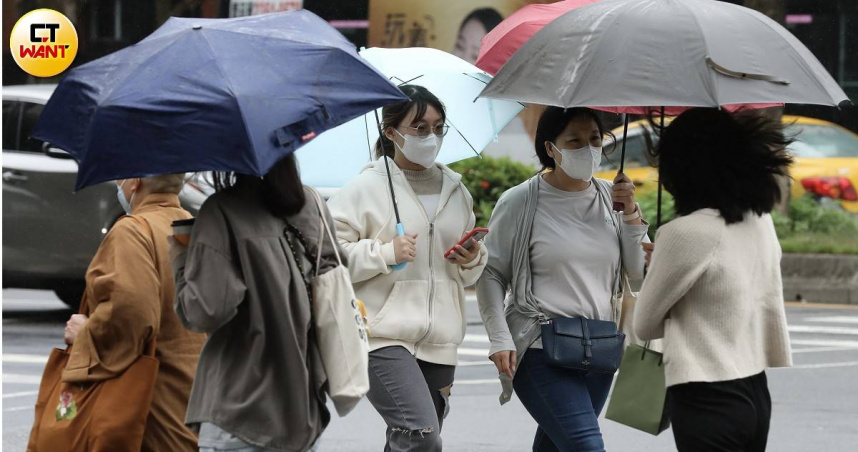 今越晚越冷！一週2小波東北季風　明天氣穩定週四轉雨天