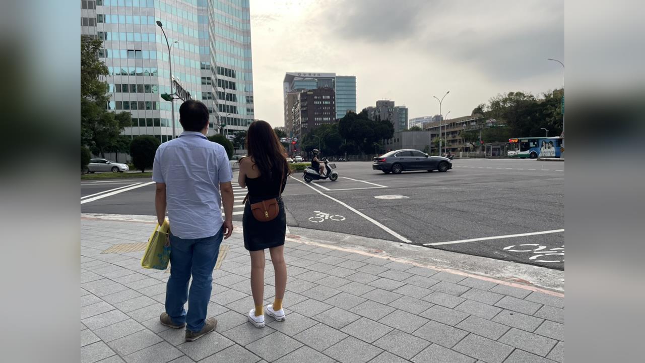 快新聞/週末可出門!今全台多雲到晴 高溫仍上看36度
