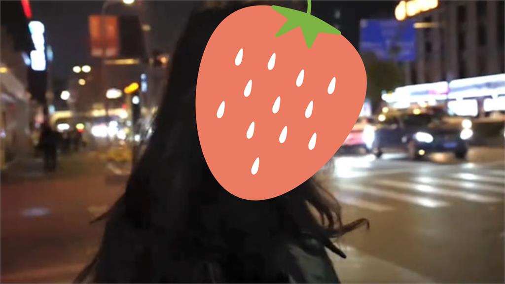 20歲女大生100%撞臉張曼玉暴紅！「1神角度」粉看跪：太誇張了
