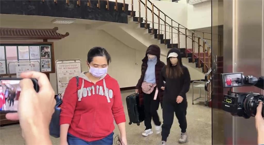 快新聞／北院、台銀來回奔波！李文宗家屬籌1000萬　畫面曝光