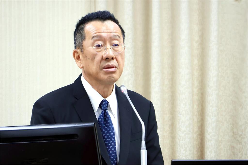 T-34墜毀釀2飛官殉職遭質疑應汰除　顧立雄：並未屆壽