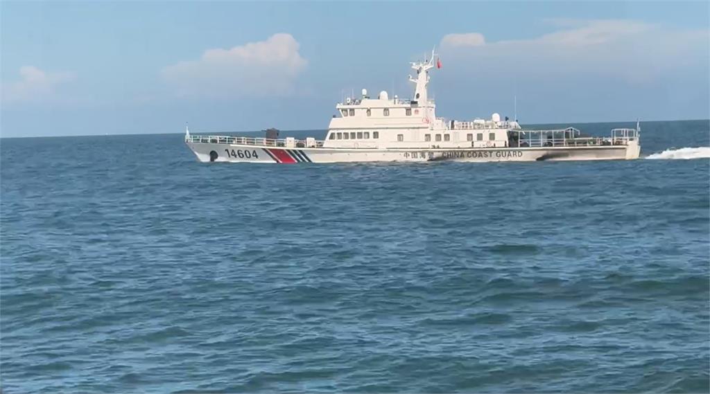 中國海警船搭載艦砲！　日海保廳認定為有殺傷力的「武裝船」