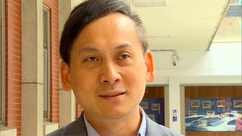 參加板中校慶「被學生嗆爆」　葉元之：我不以為意啦