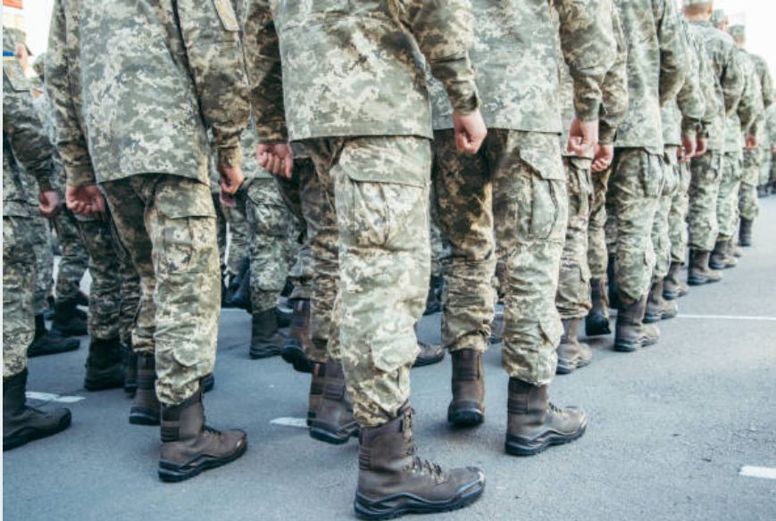 當兵疑遭霸凌後病變!陽光男智力退化腦萎縮亡 母淚崩送別