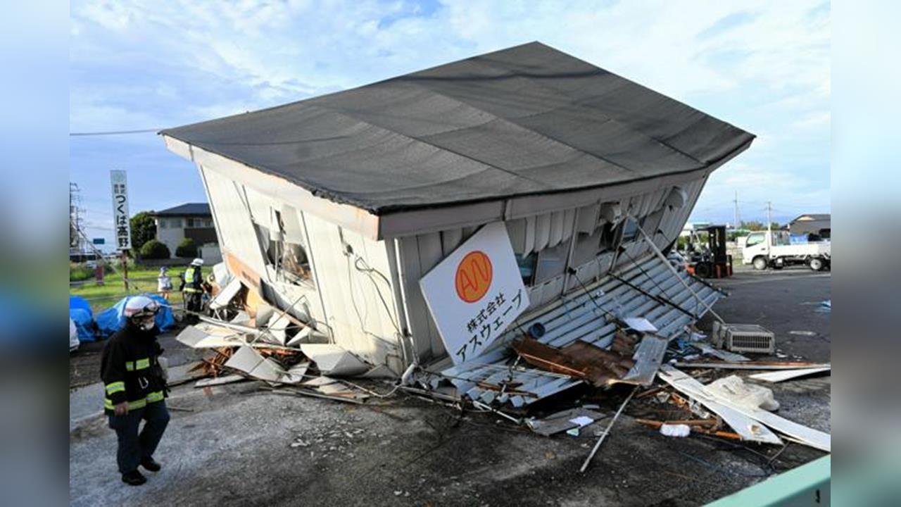 秋雨鋒面發威！　日本茨城縣颳龍捲風　多棟建物損毀