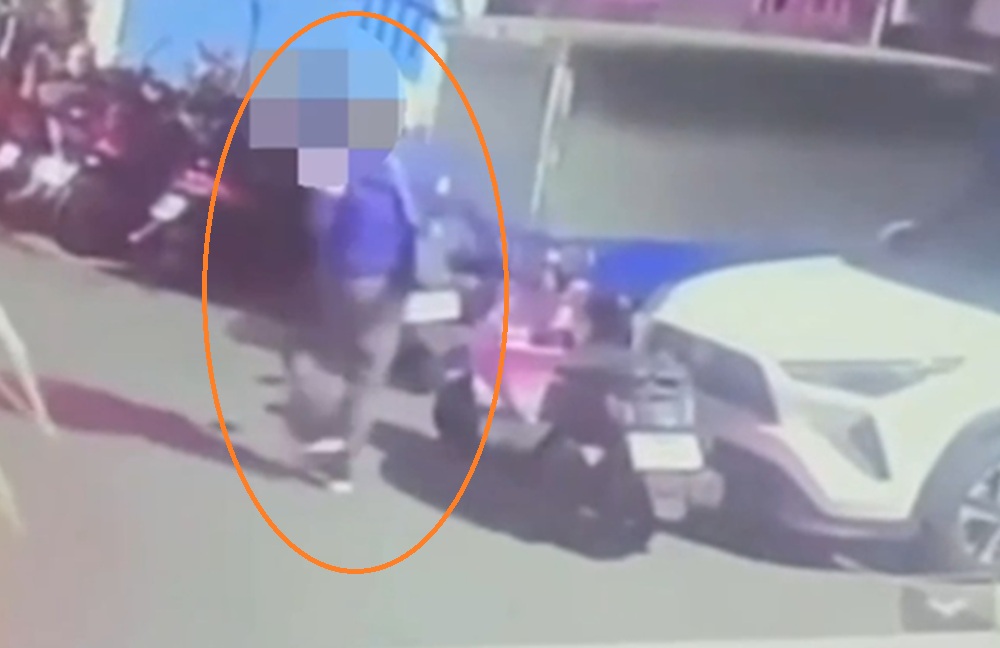 各身中10餘刀倒臥客廳　老夫妻身亡兒涉案潛逃