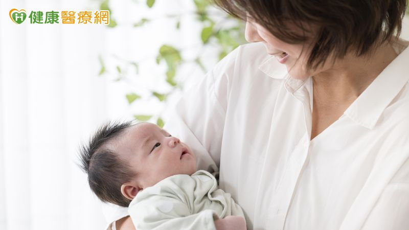 生產遇胎盤剝離與缺氧危機!婦兒科團隊接力搶救 母子平安