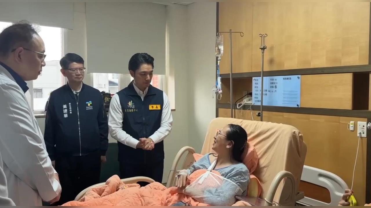 快新聞／張文隨機砍人釀嚴重死傷　蔣萬安再赴醫院探視5傷者