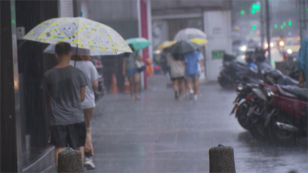 快新聞／南台灣防大雨！ 全台留意午後雷陣雨　雙北花東高溫飆36度