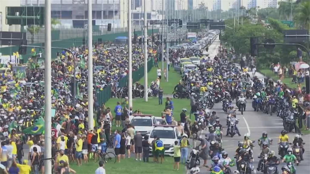 45萬人確診病逝全球第二慘！巴西總統再辦2萬人造勢大會面臨開罰