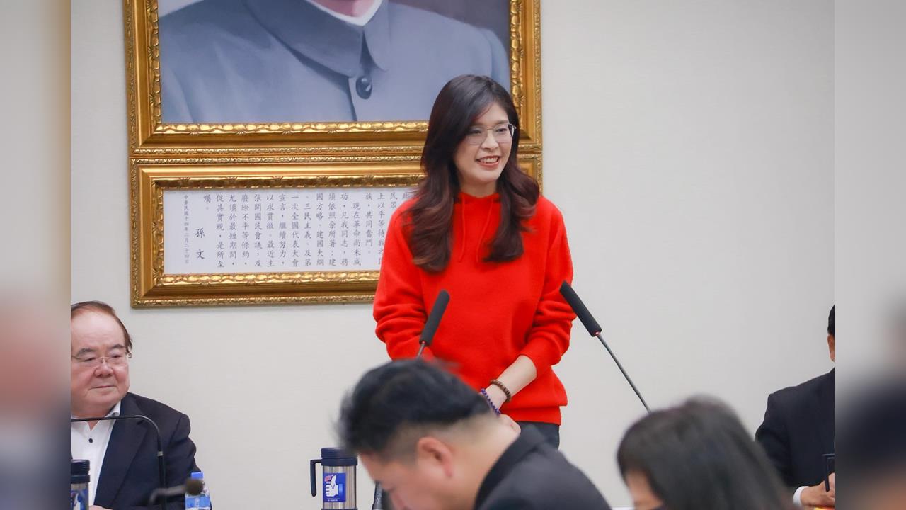 快新聞／藍營執政縣市危險了？她直言鄭麗文「紅色油漆」恐讓藍小雞陪葬