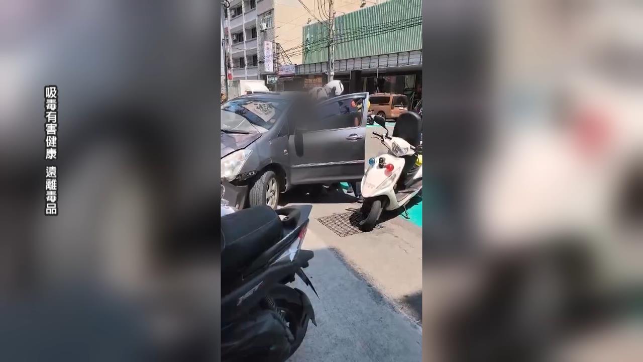 彰化男毒駕失控撞超商　連撞3機車還想逃！