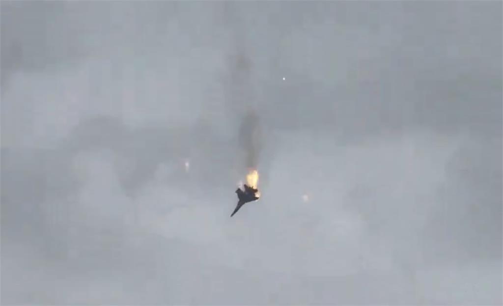 俄羅斯<em>軍機</em>疑空中起火 墜入克里米亞附近海域