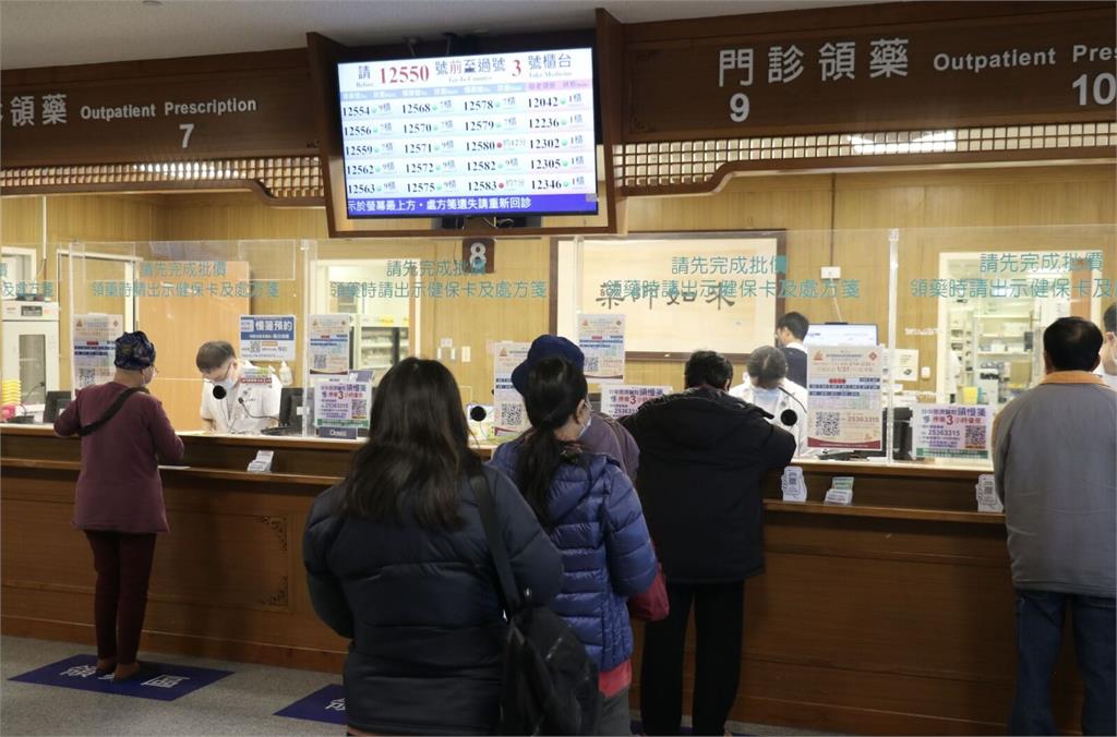 過年吃藥不吉利？   藥師揭慢性病反彈效應恐害緊急送醫