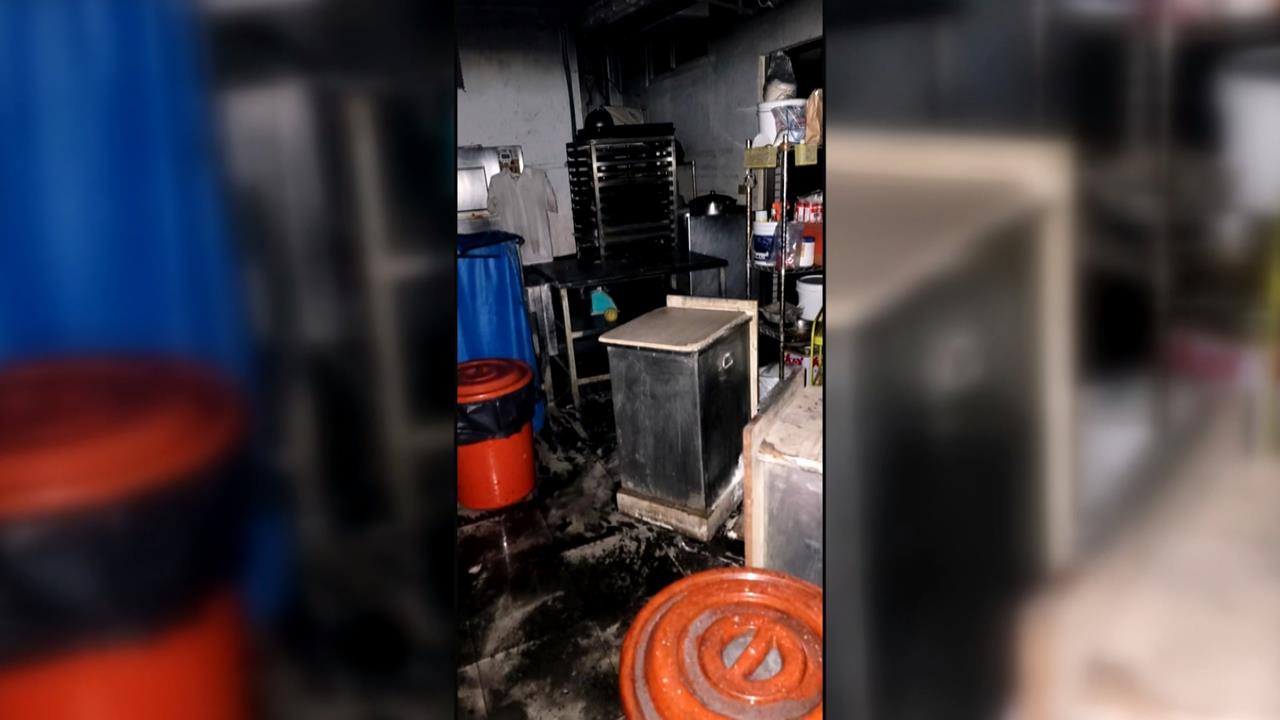 幸大部分訂單已出貨！　中秋節前夕　高雄大社知名糕點老店凌晨惡火