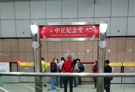 快新聞／北捷驚傳列車有燒焦味！　緊急清空車廂480人