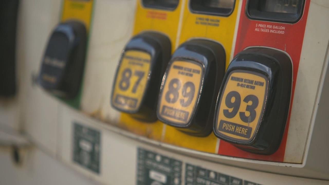 荷姆茲海峽收費細節曝光 海事專家:恐違國際法