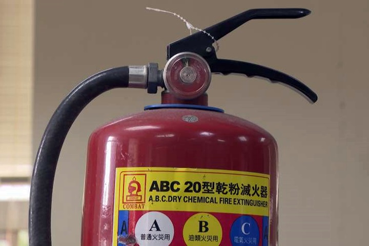 滅火器爆炸非首例 當心救人反喪命