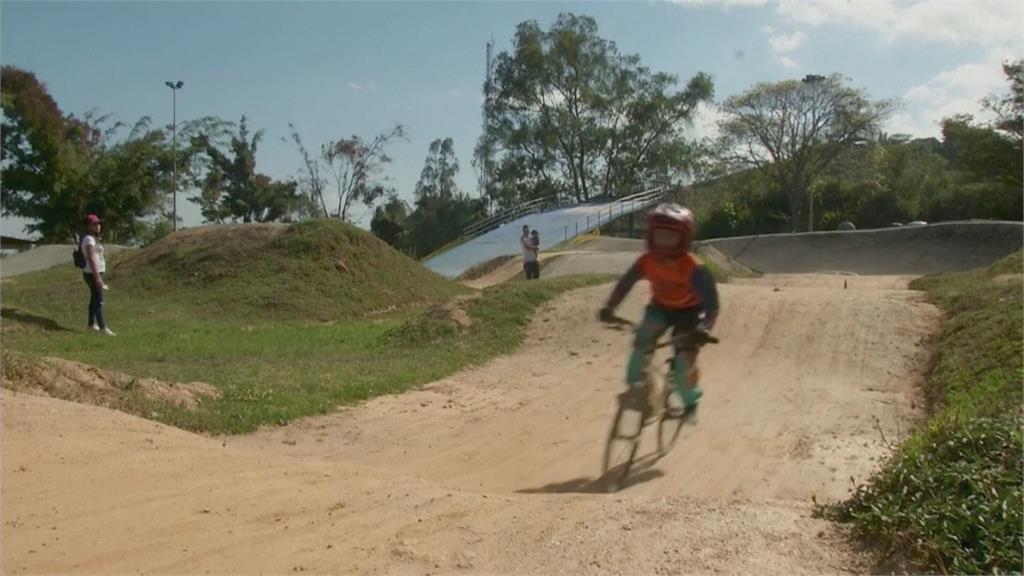 委內瑞拉女孩極限單車夢！3歲看里約奧運立志　盼2032騎上奧運殿堂
