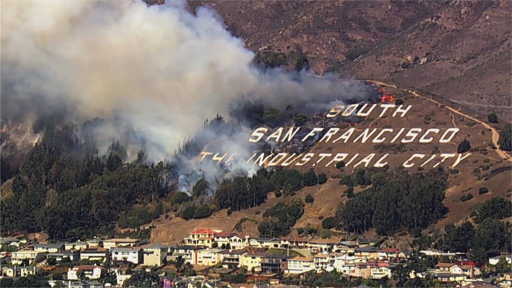 加州野火燒不盡 動員9千名消防員 1萬戶斷電