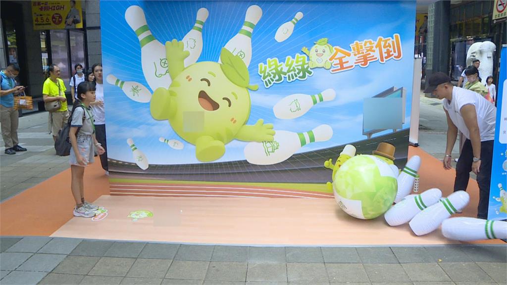 暑假吸引親子客　品牌業者辦街頭運動會、體驗AI科技