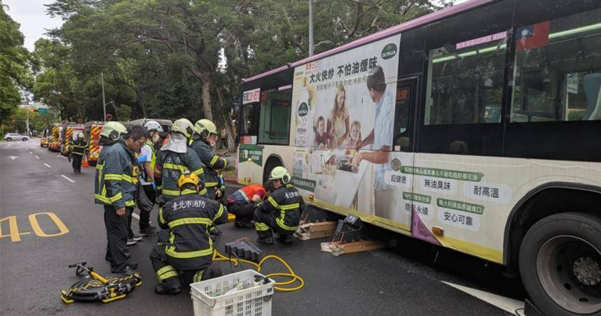 乳癌權威醫師過馬路被撞死 百萬YTR怒轟:怪行人走太慢腦袋有洞