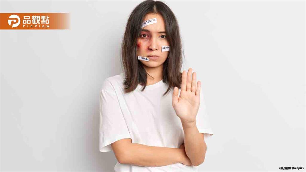 恐怖男打女友還討交往費9.3萬！瞎扯「她做醫美弄的」