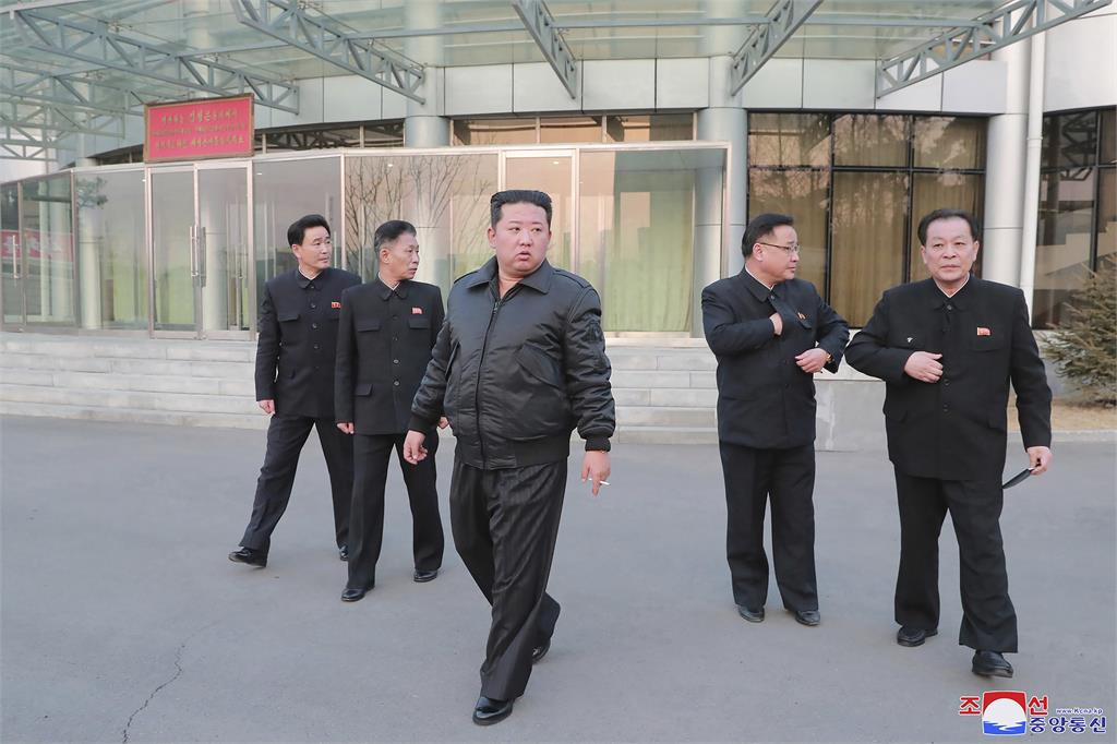 快新聞/南韓總統大選剛結束 金正恩:5年內大量部署軍事偵察衛星