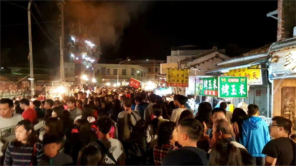 恆春在地人都來這！恆春週日夜市吸走墾丁人潮