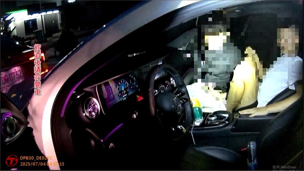 台中男躲酒駕跳副座「男男疊坐」　車子失控滑行釀連環撞