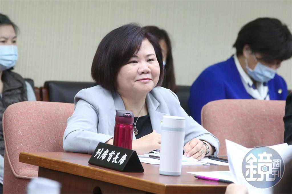 林淑芬怒控謝宜容「背後靠山就是許銘春」　這夥人吃喝玩樂都在一起