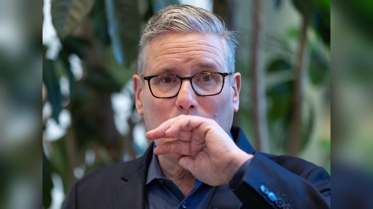 快新聞／英首相施凱爾驚傳明辭職！政府急否認　支持率崩跌遭黨內逼宮