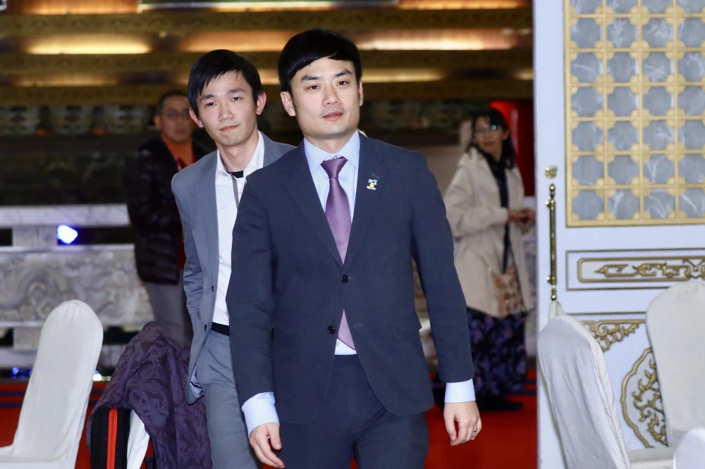 國教署稱「身分未明人士」查蔣得立　殷瑋反擊：那怎知不是你們的人？