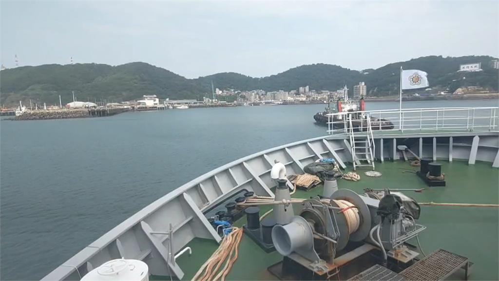 台馬之星故障！　389人海上漂浮只給礦泉水